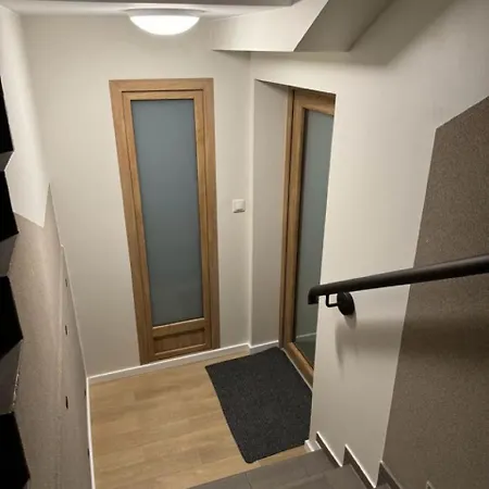 Apartament Ovoc 1.0 Chodzież Exterior foto